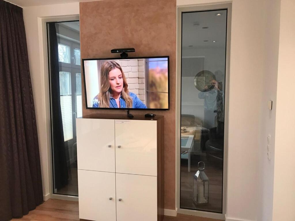 Exclusive Fewo In Warnemuende, 150M To The Beach, 2 Bathrooms, 2 Bedrooms, Sauna, Wifi And Much More. Rostock Kültér fotó