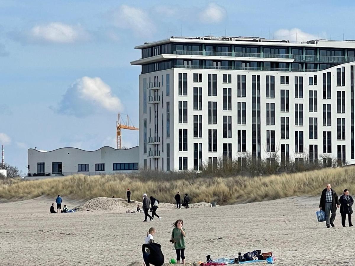 Exclusive Fewo In Warnemuende, 150M To The Beach, 2 Bathrooms, 2 Bedrooms, Sauna, Wifi And Much More. Rostock Kültér fotó